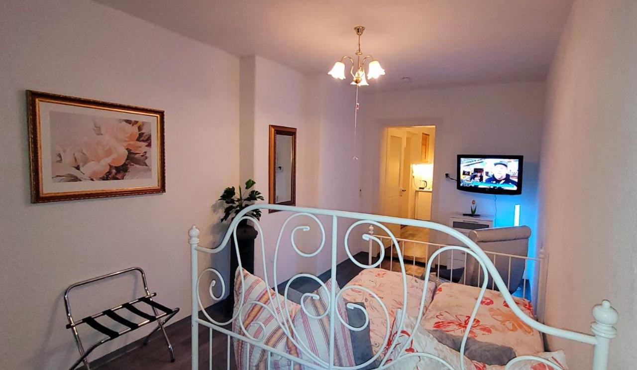 Privatzimmer *